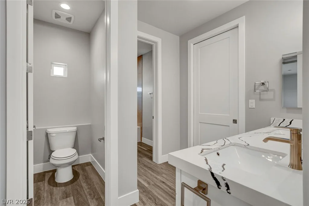 6503 Adrian Ridge, Las Vegas, NV 89149