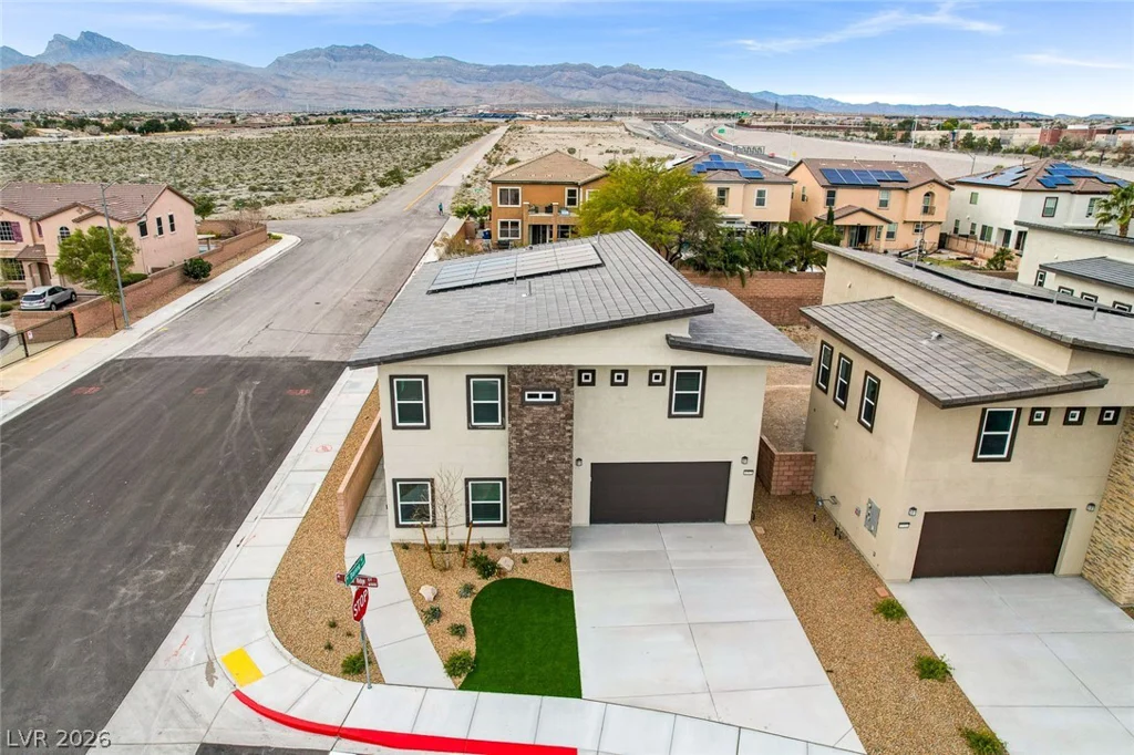 6503 Adrian Ridge, Las Vegas, NV 89149