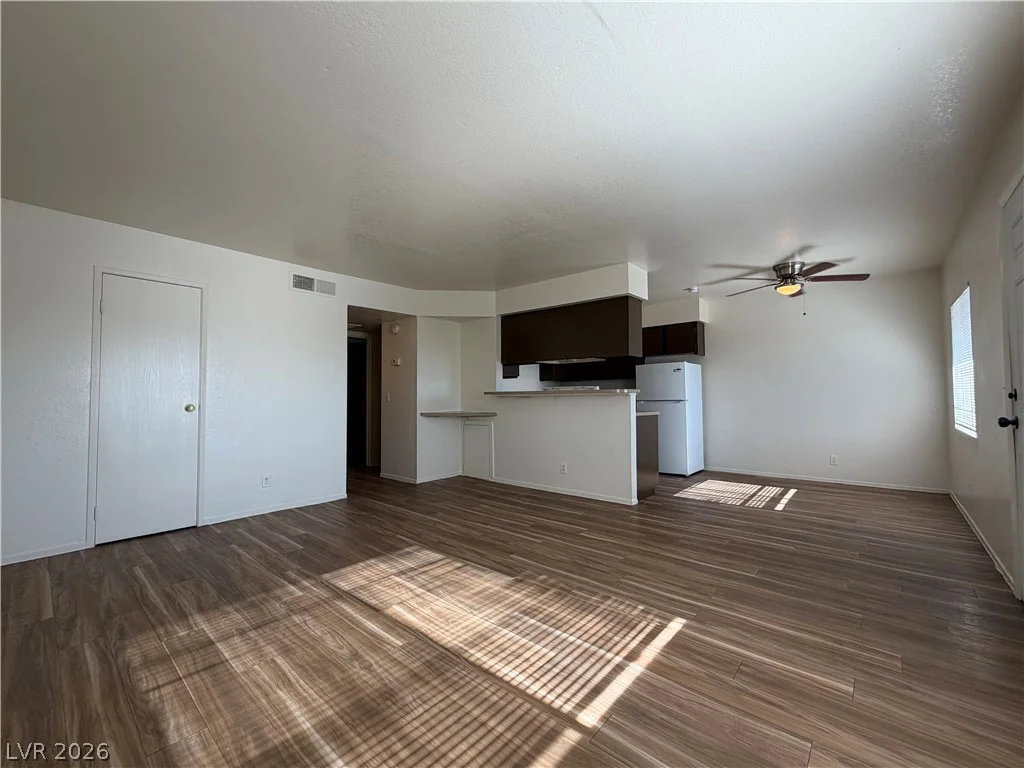 4796 Nova, Las Vegas, NV 89115