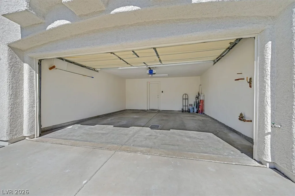 26 Lone Cove, Henderson, NV 89012