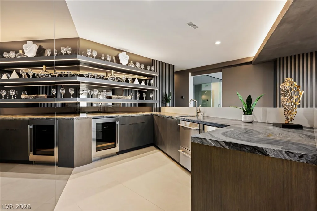 8 Chisel Crest, Henderson, NV 89012