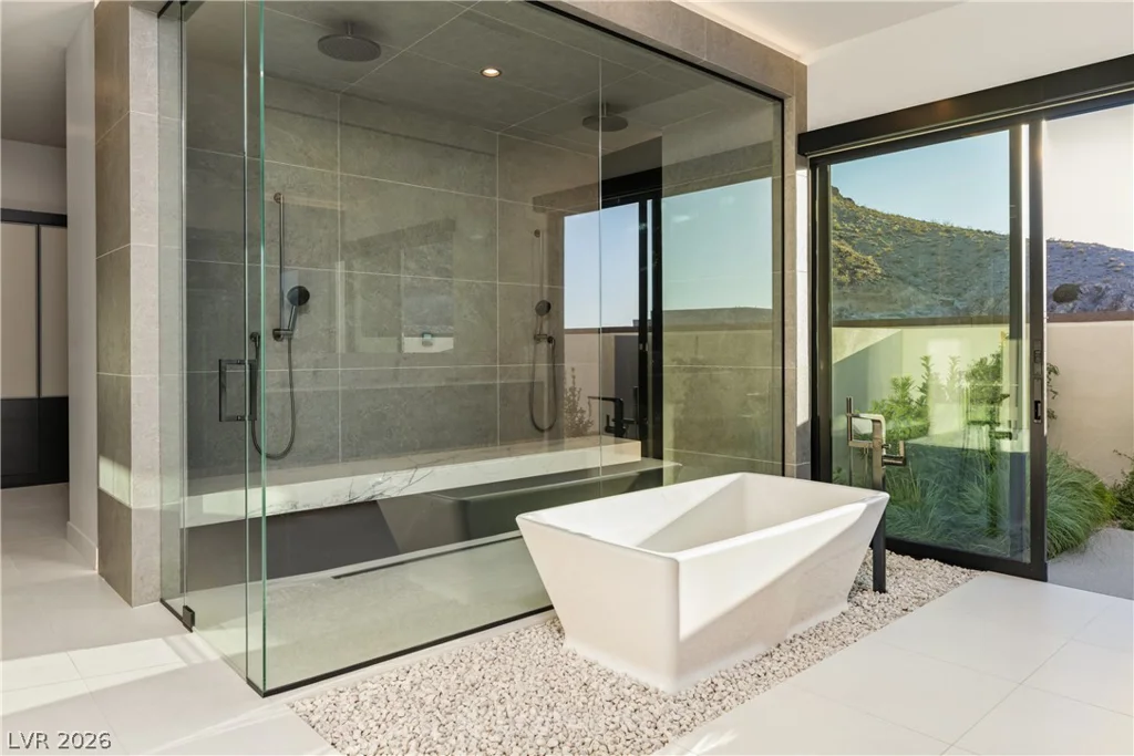8 Chisel Crest, Henderson, NV 89012