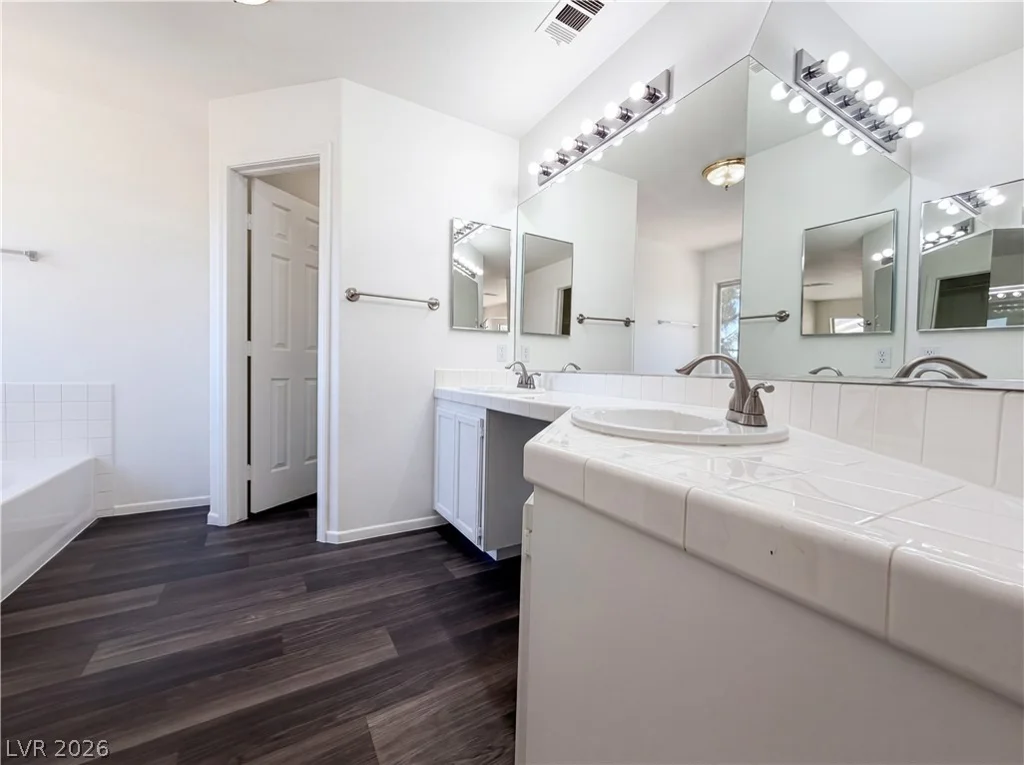 128 Broken Rock, Henderson, NV 89074