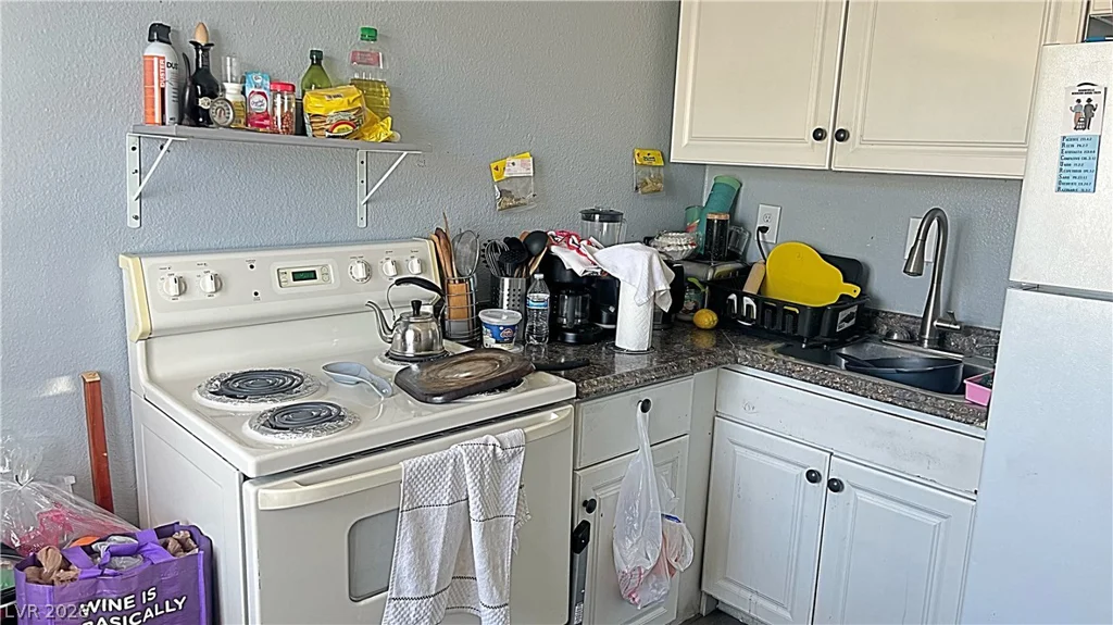416 15th, Las Vegas, NV 89101