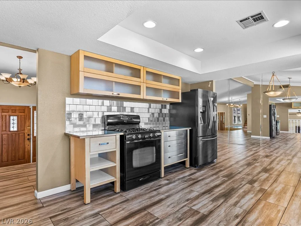 7474 Puritan, Las Vegas, NV 89123