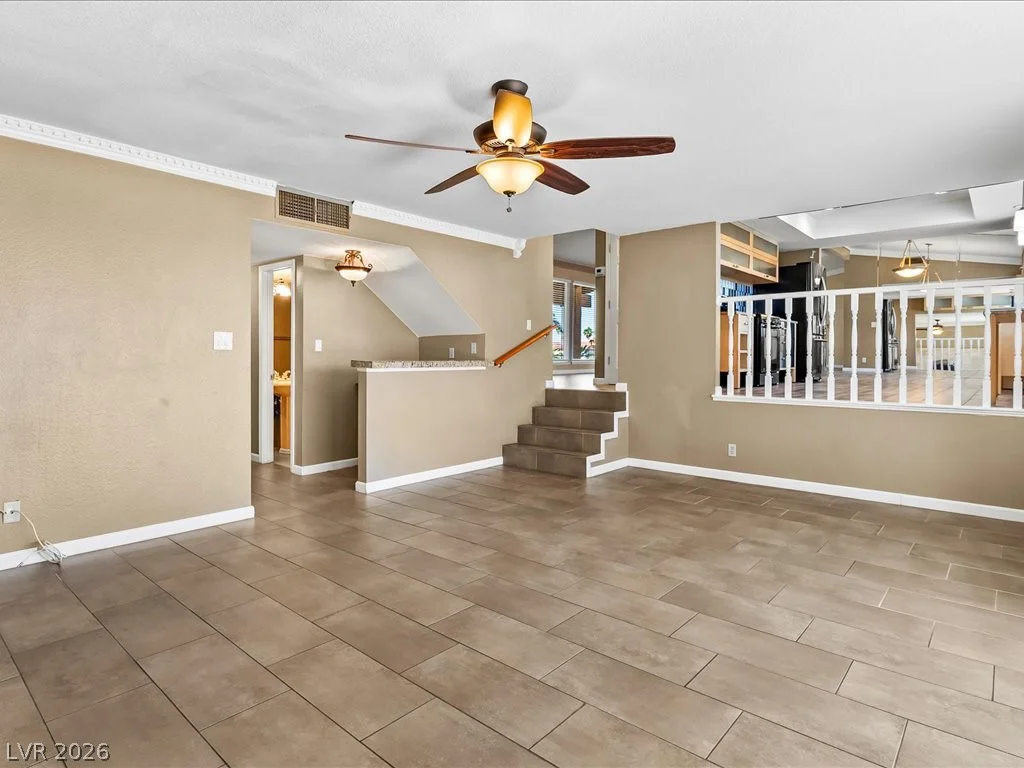 7474 Puritan, Las Vegas, NV 89123