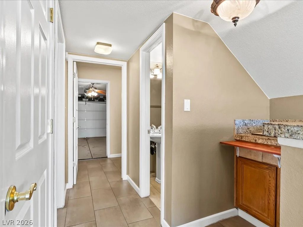 7474 Puritan, Las Vegas, NV 89123