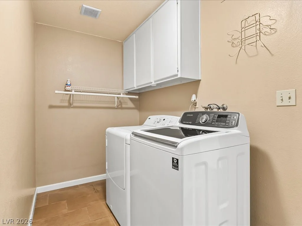 7474 Puritan, Las Vegas, NV 89123