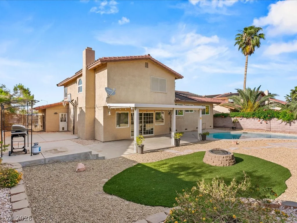 7474 Puritan, Las Vegas, NV 89123