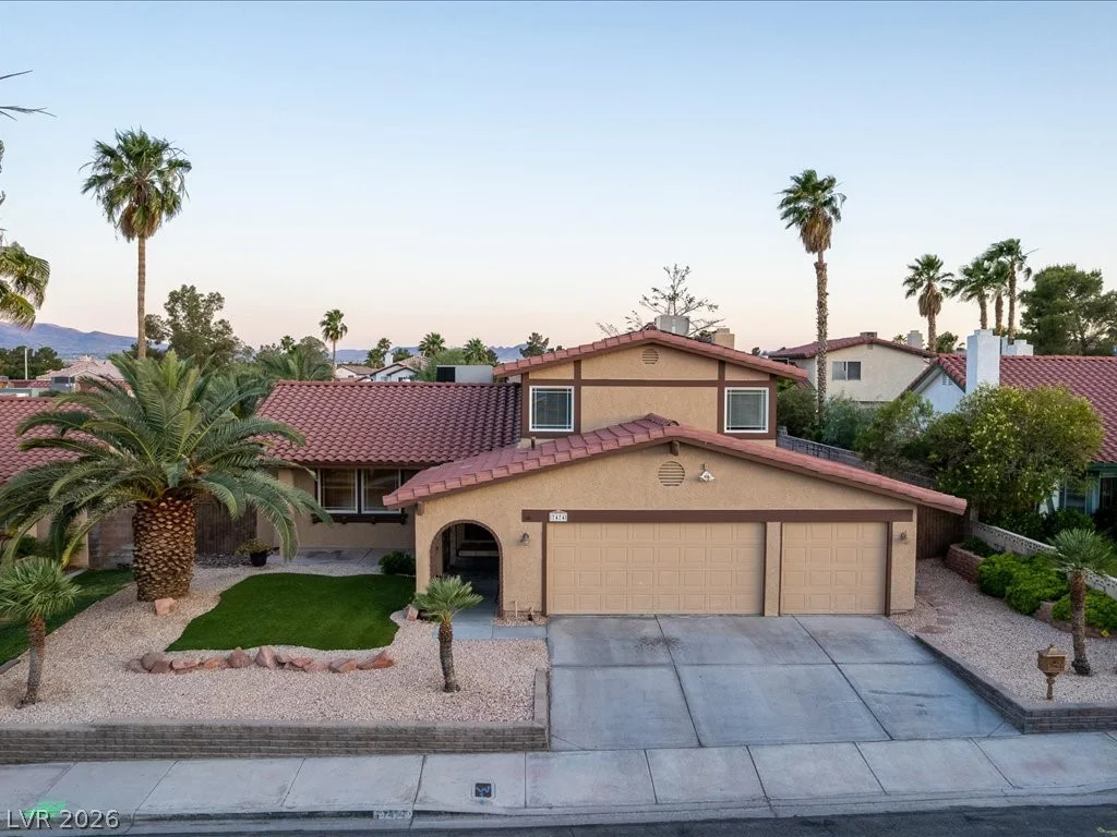 7474 Puritan, Las Vegas, NV 89123