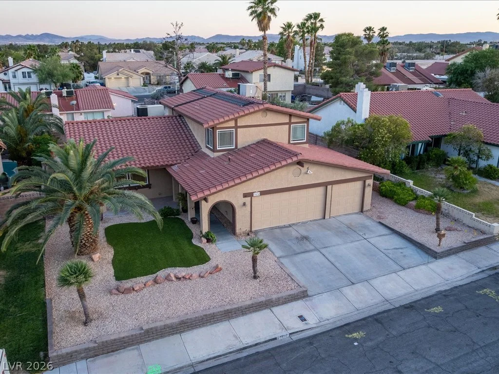 7474 Puritan, Las Vegas, NV 89123