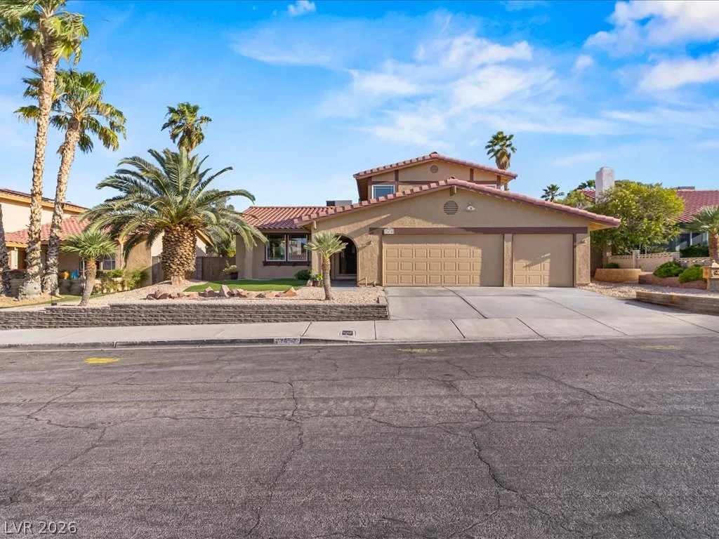 7474 Puritan, Las Vegas, NV 89123