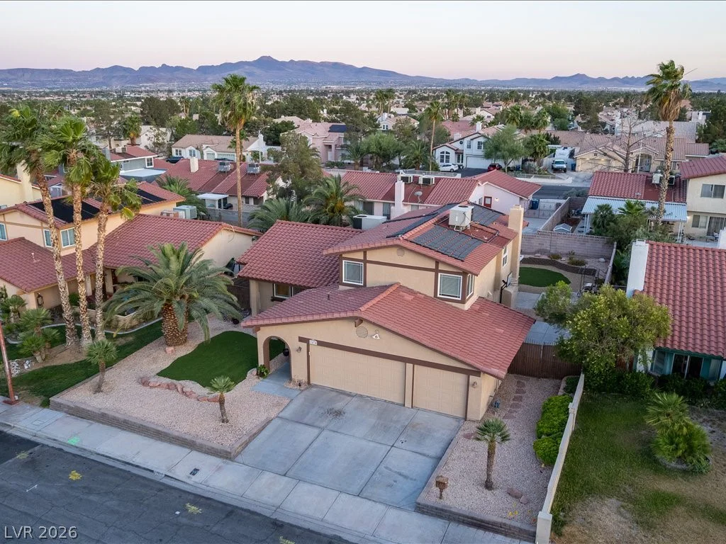 7474 Puritan, Las Vegas, NV 89123