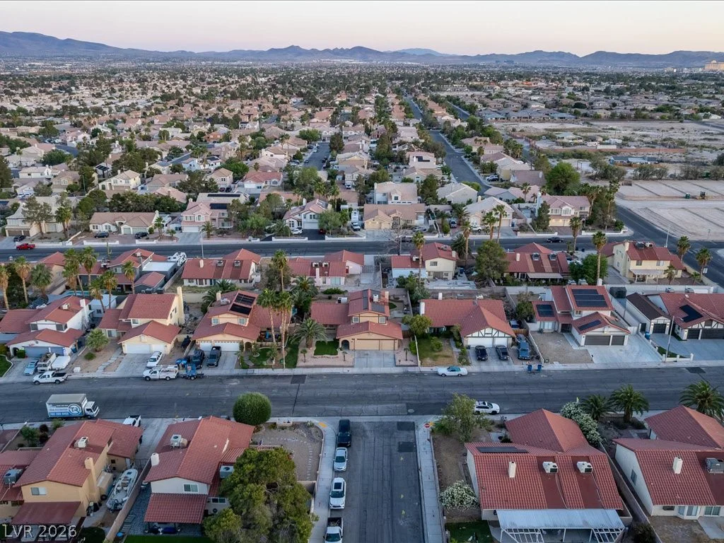 7474 Puritan, Las Vegas, NV 89123