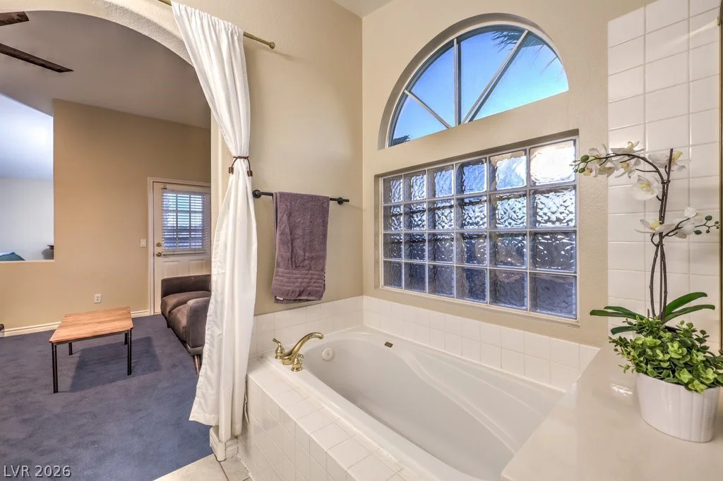 1323 Echo Creek, Henderson, NV 89052