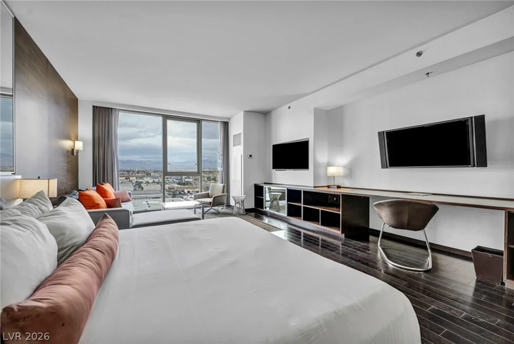 4381 Flamingo, Las Vegas, NV 89103