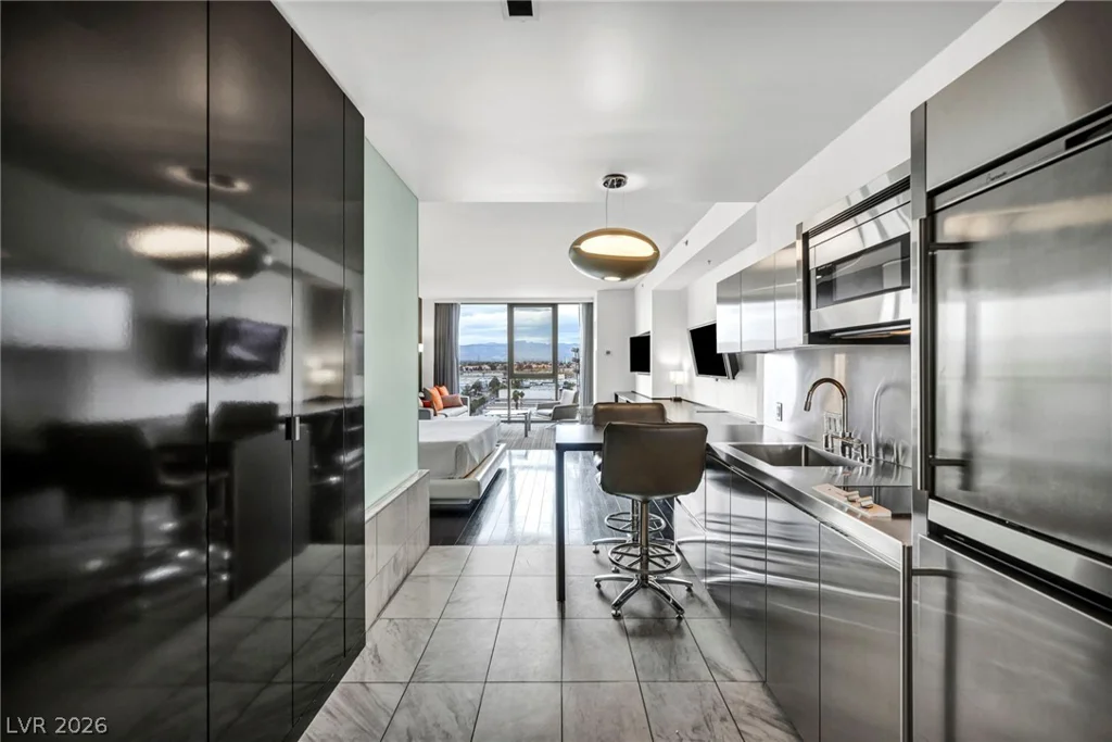 4381 Flamingo, Las Vegas, NV 89103