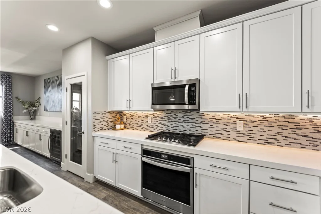 180 Petaluma Valley, Las Vegas, NV 89138