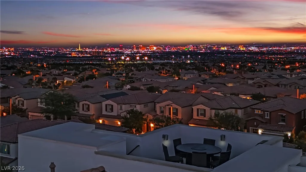 180 Petaluma Valley, Las Vegas, NV 89138