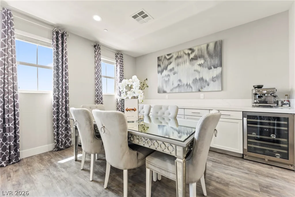 180 Petaluma Valley, Las Vegas, NV 89138
