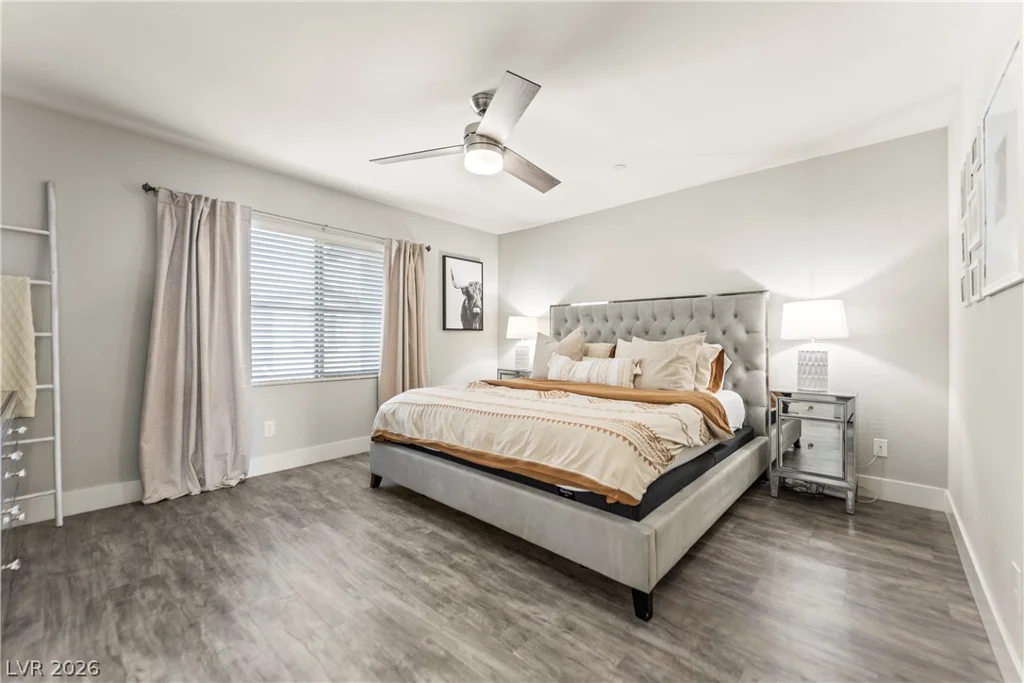 180 Petaluma Valley, Las Vegas, NV 89138