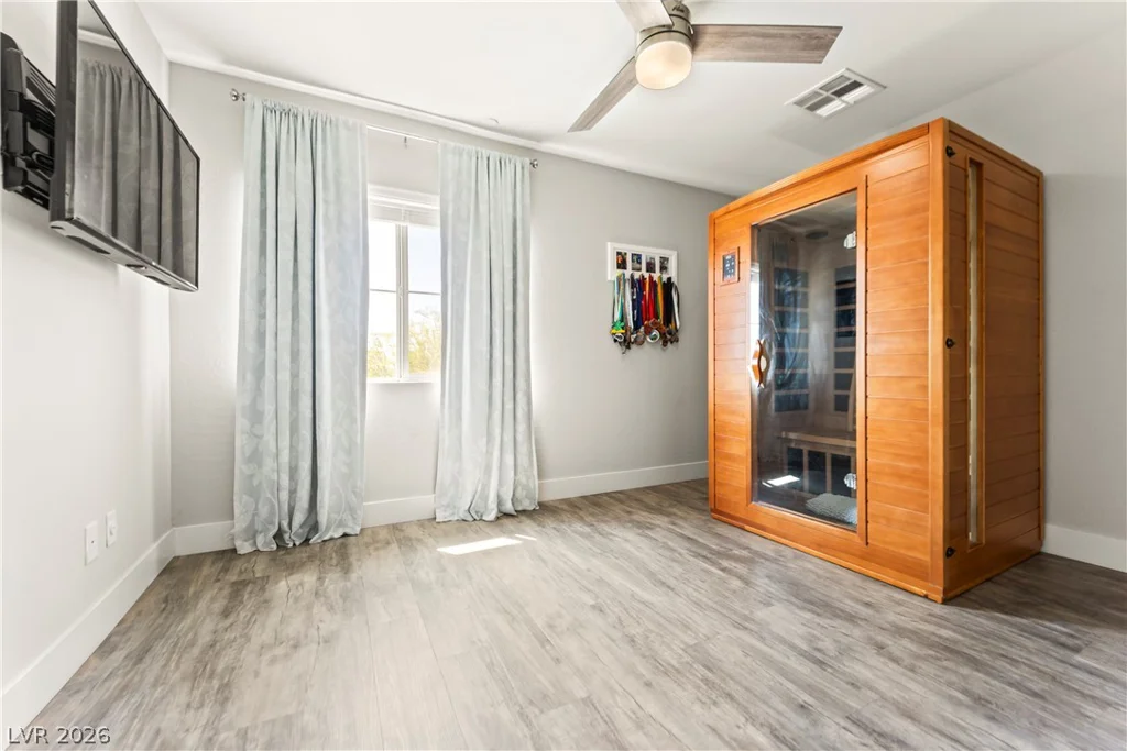 180 Petaluma Valley, Las Vegas, NV 89138