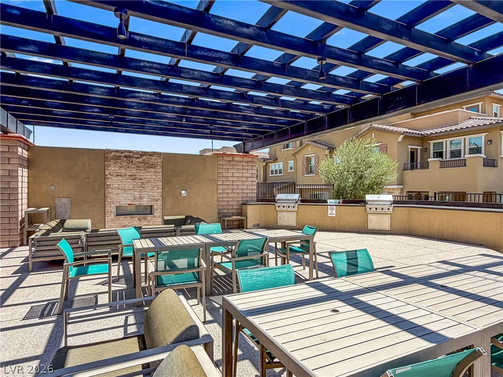 180 Petaluma Valley, Las Vegas, NV 89138