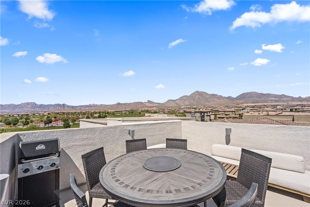 180 Petaluma Valley, Las Vegas, NV 89138