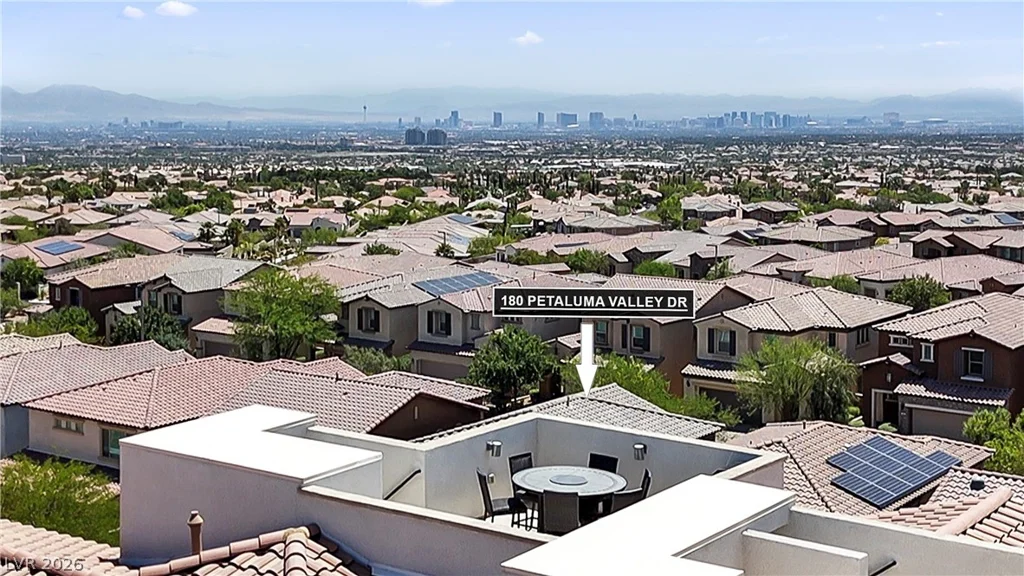 180 Petaluma Valley, Las Vegas, NV 89138