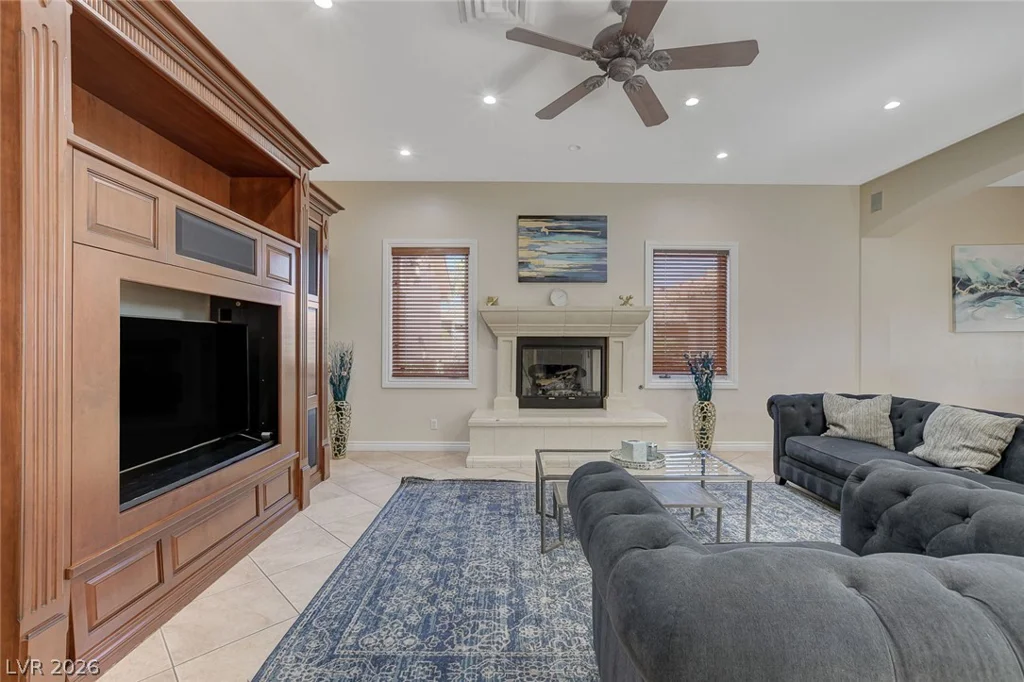 6180 El Camino, Las Vegas, NV 89118