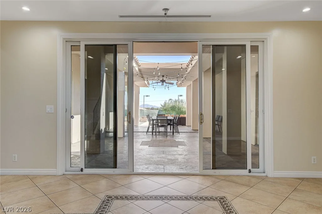 6180 El Camino, Las Vegas, NV 89118