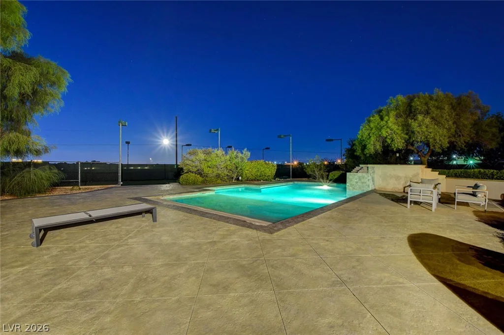 6180 El Camino, Las Vegas, NV 89118