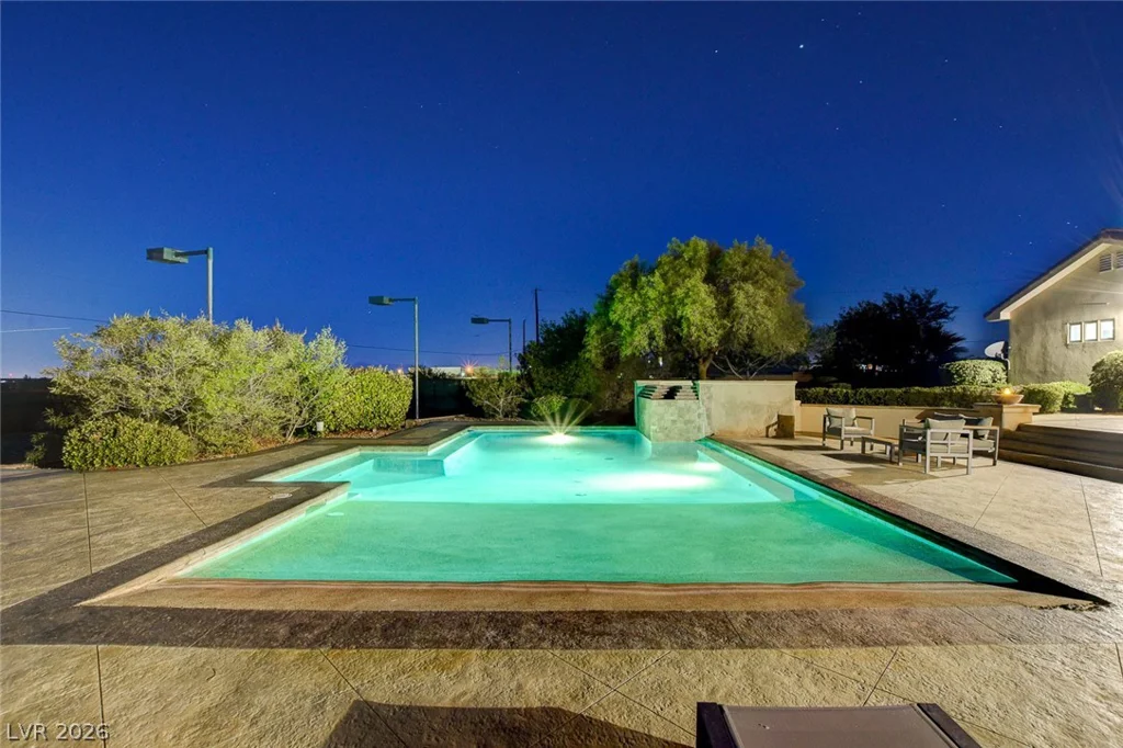 6180 El Camino, Las Vegas, NV 89118