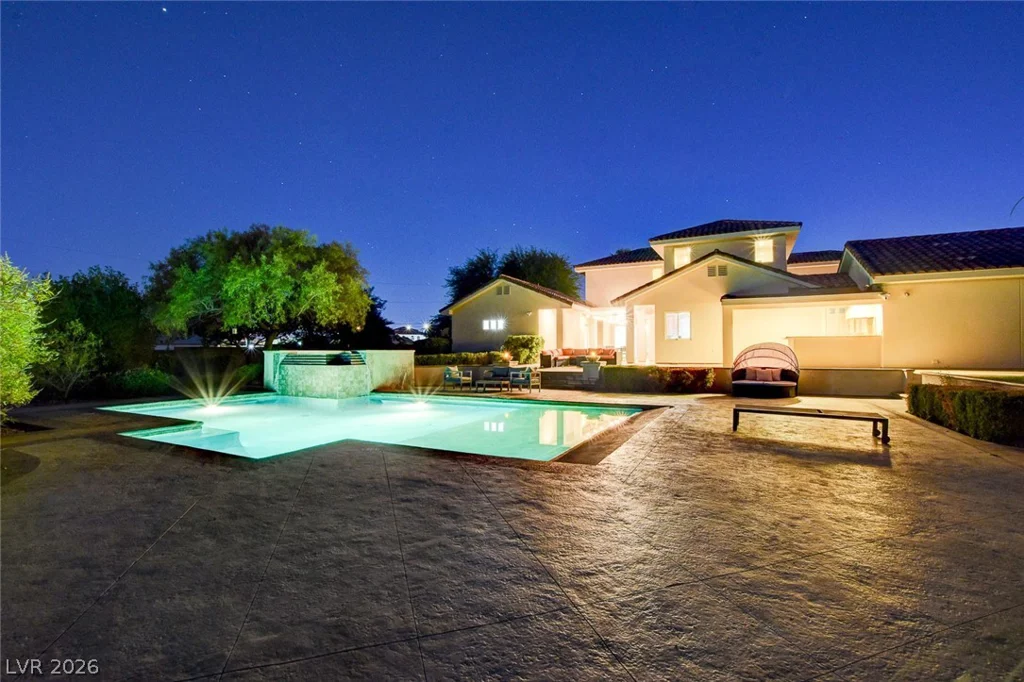 6180 El Camino, Las Vegas, NV 89118