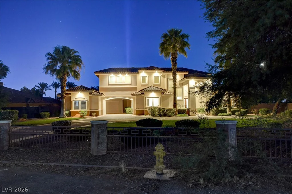 6180 El Camino, Las Vegas, NV 89118