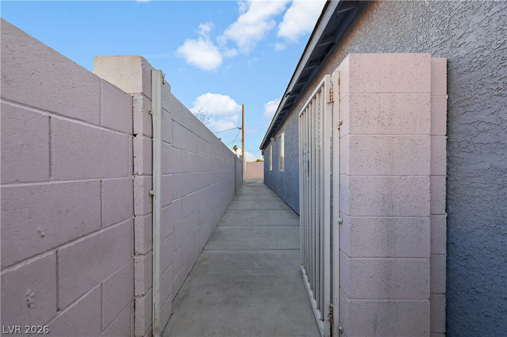 1457 Blankenship, Las Vegas, NV 89106