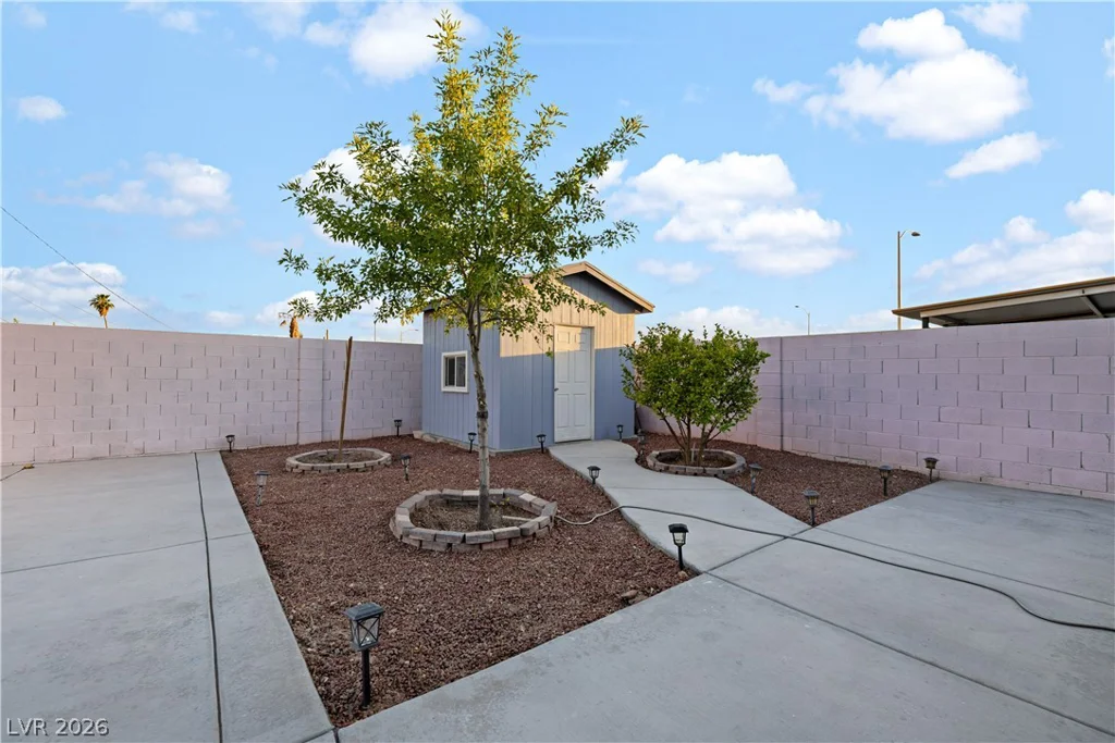 1457 Blankenship, Las Vegas, NV 89106