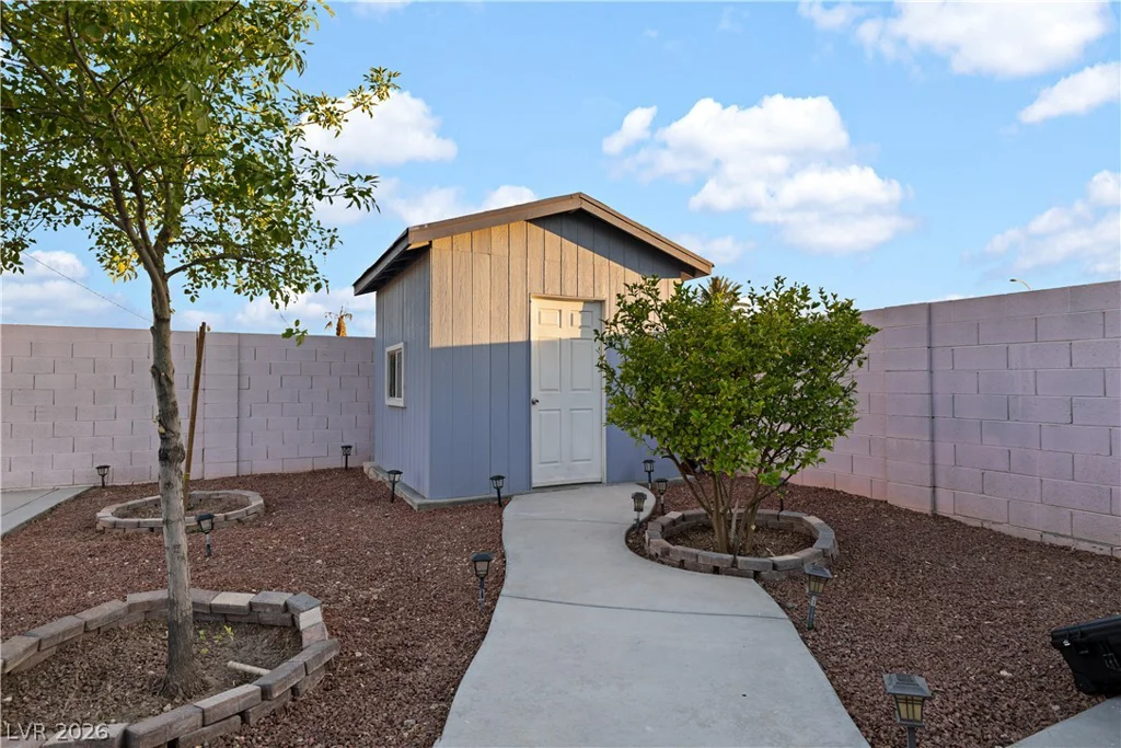 1457 Blankenship, Las Vegas, NV 89106