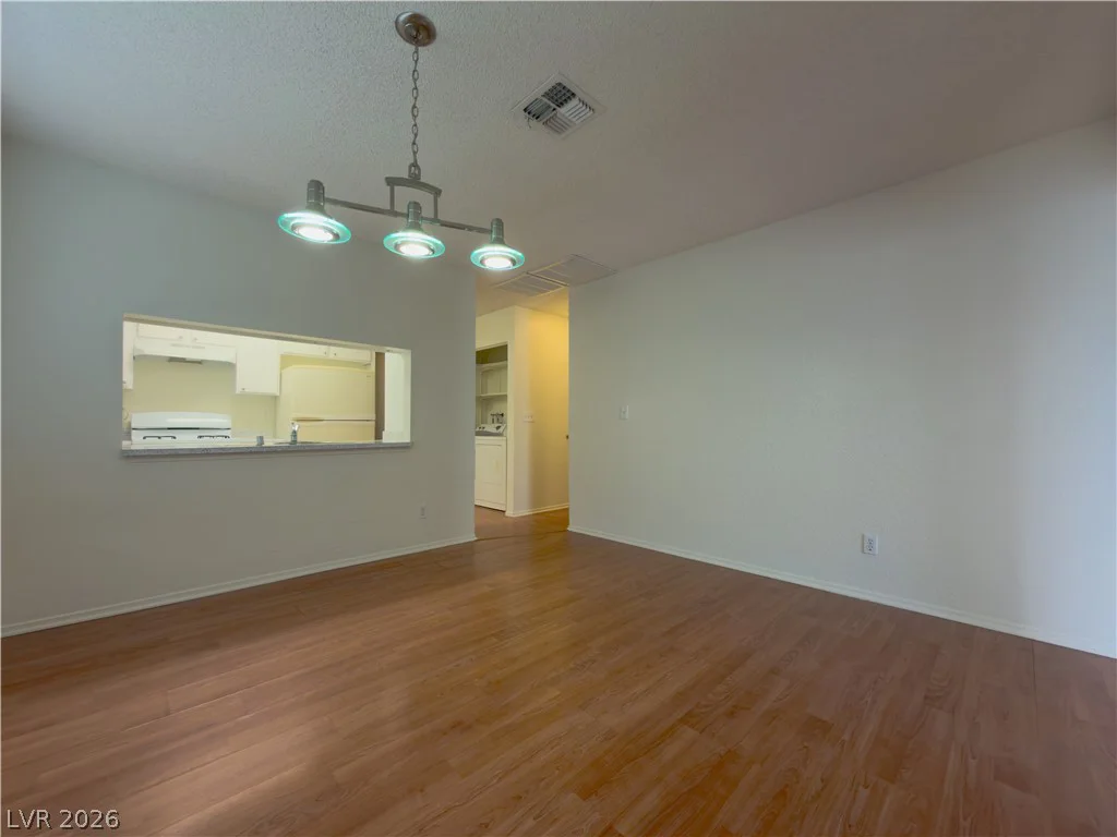 4540 Cedarspring, Las Vegas, NV 89103