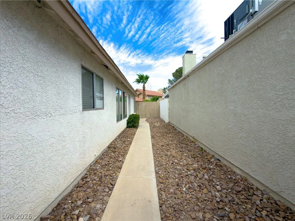 4540 Cedarspring, Las Vegas, NV 89103