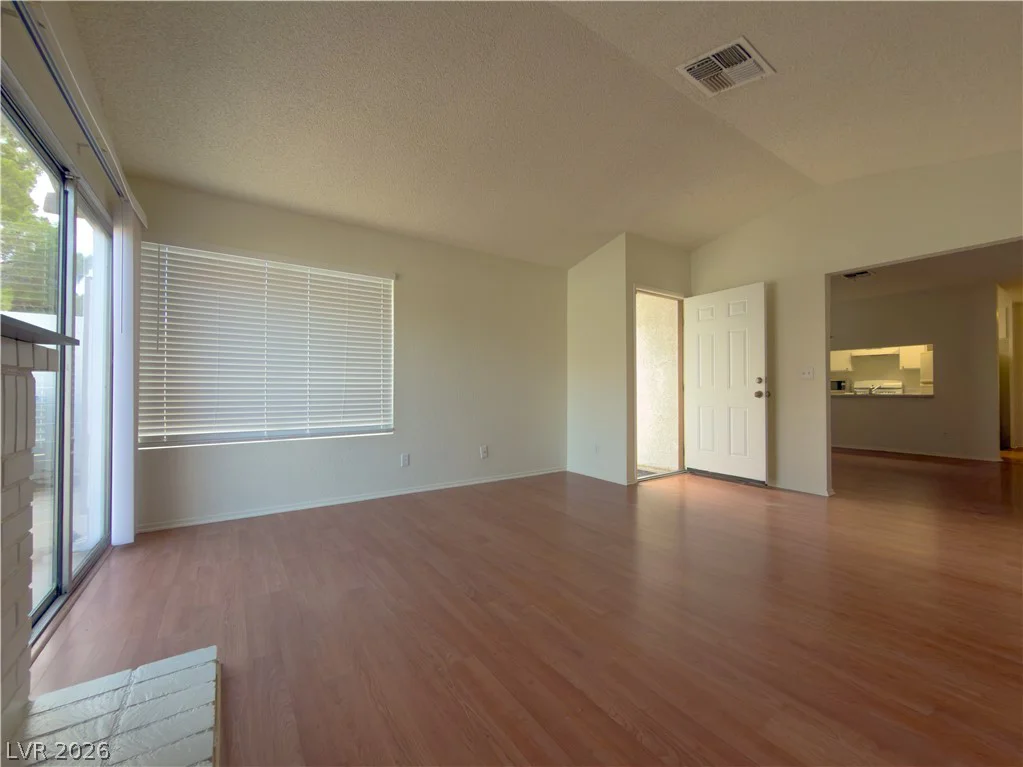 4540 Cedarspring, Las Vegas, NV 89103