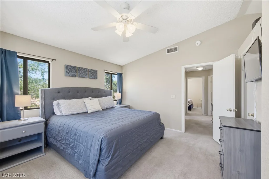6952 Rusty Nail, Las Vegas, NV 89119