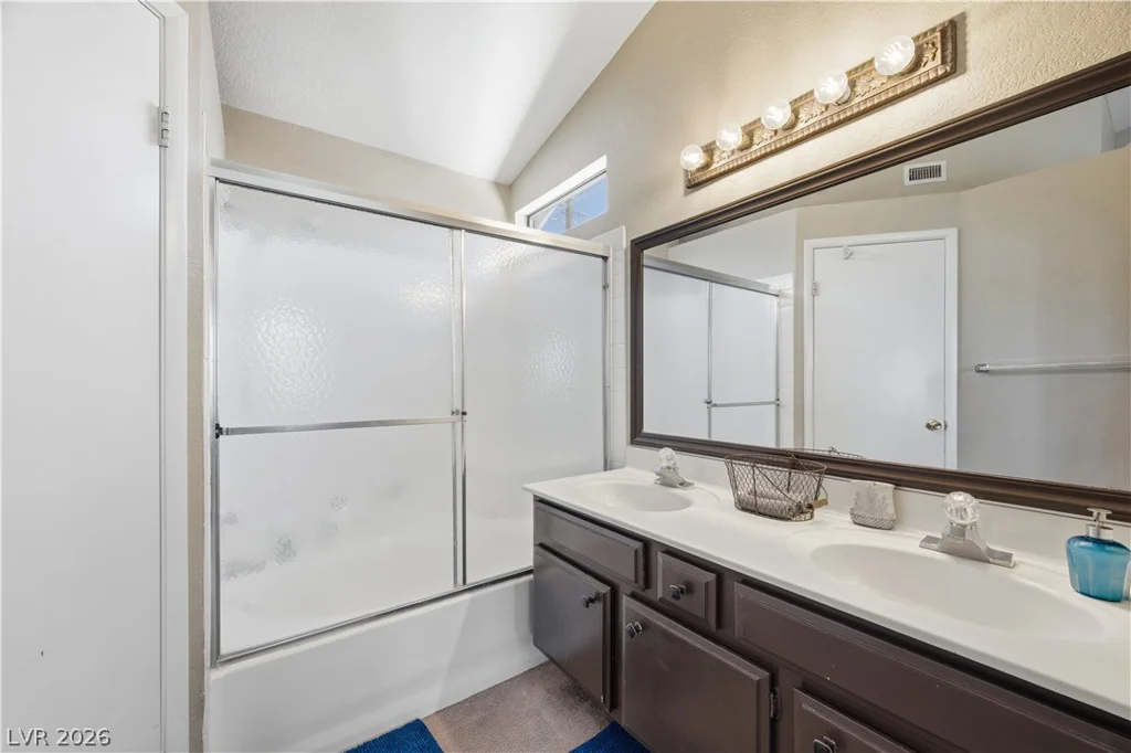 6952 Rusty Nail, Las Vegas, NV 89119