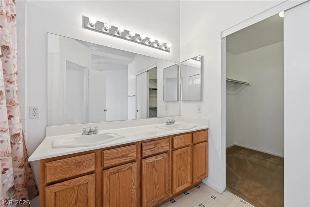 885 Cozy Valley, Henderson, NV 89015