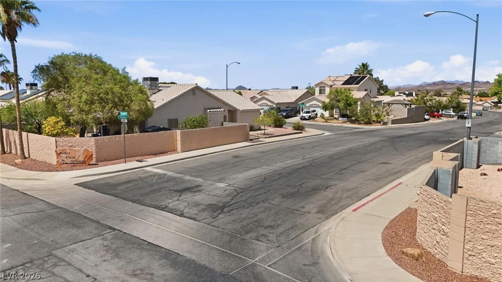 885 Cozy Valley, Henderson, NV 89015