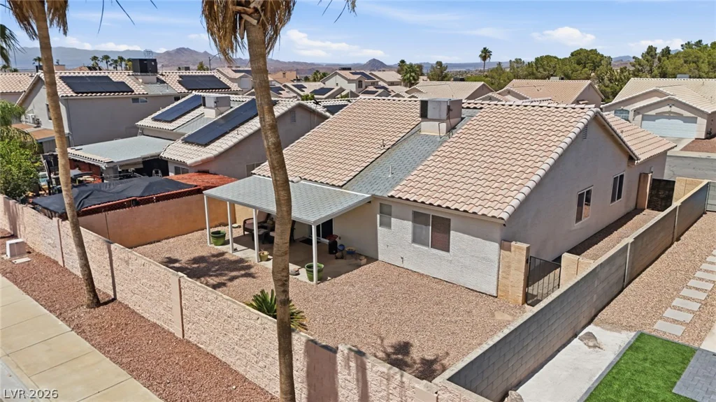 885 Cozy Valley, Henderson, NV 89015