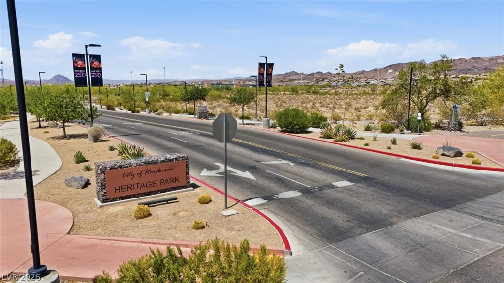 885 Cozy Valley, Henderson, NV 89015