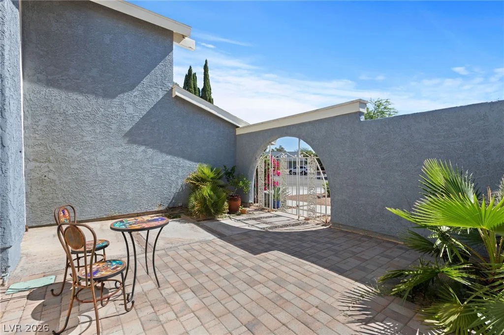1808 Piccolo, Las Vegas, NV 89146