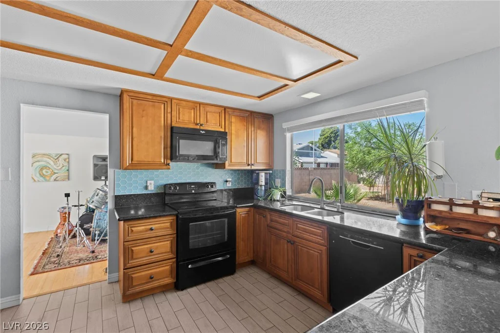 1808 Piccolo, Las Vegas, NV 89146