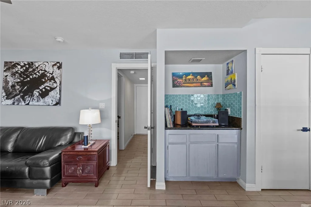 1808 Piccolo, Las Vegas, NV 89146